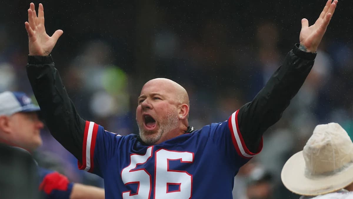 Giants Edge Titans 12-7 as Jevon Holland's Late Interception Seals Week 3 Win