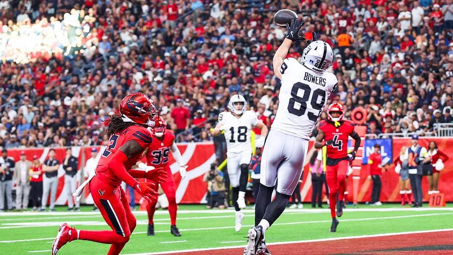 Brock Bowers Expected to Make Season Debut as Raiders Host Saints in Week 3