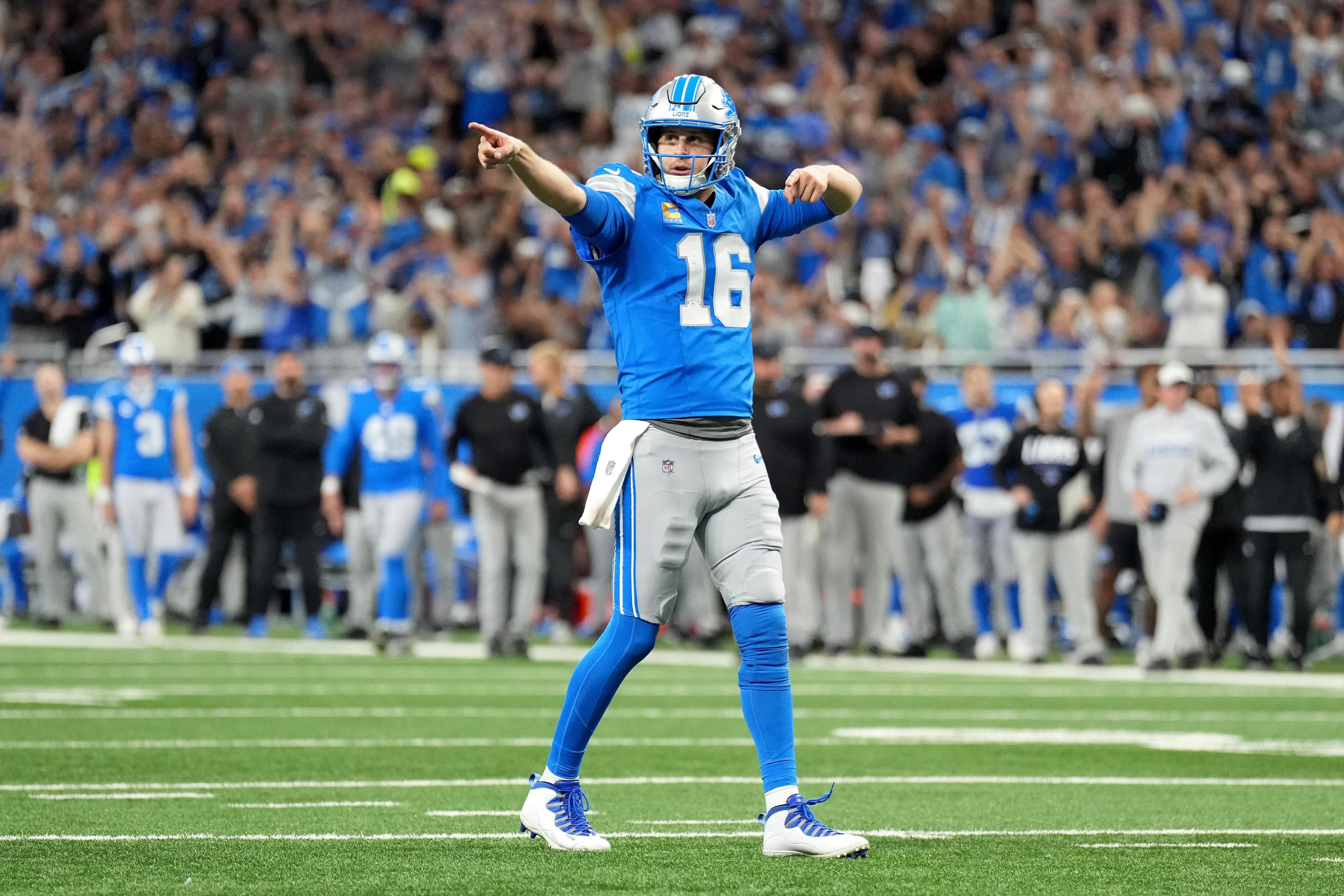 Lions Hold Off Jets 31-24 at Ford Field to Rebound From Bills Loss