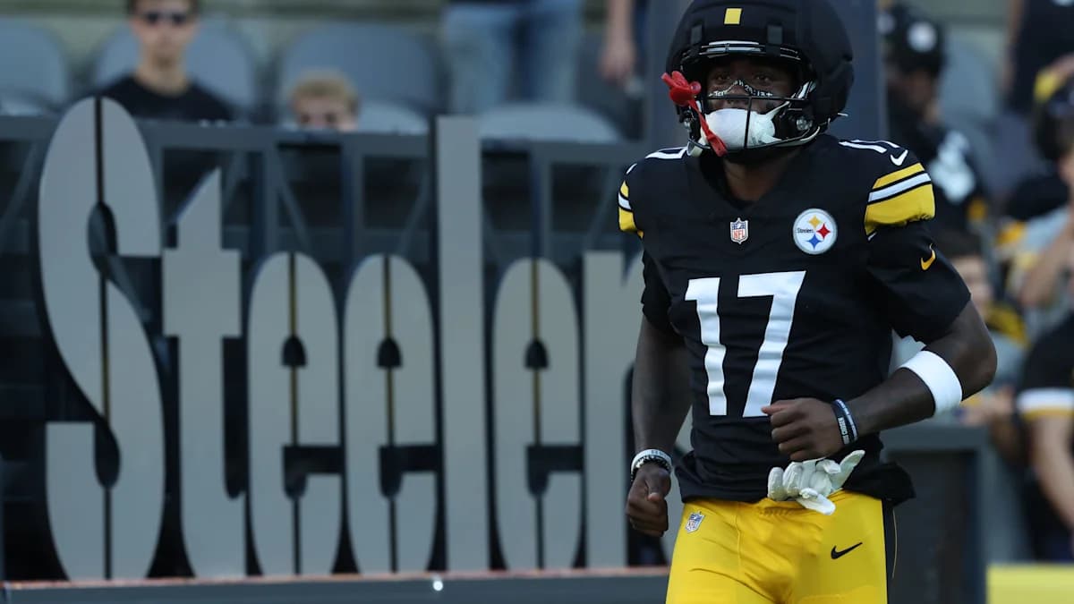 Roethlisberger: Rodgers should keep feeding Bernard after interception
