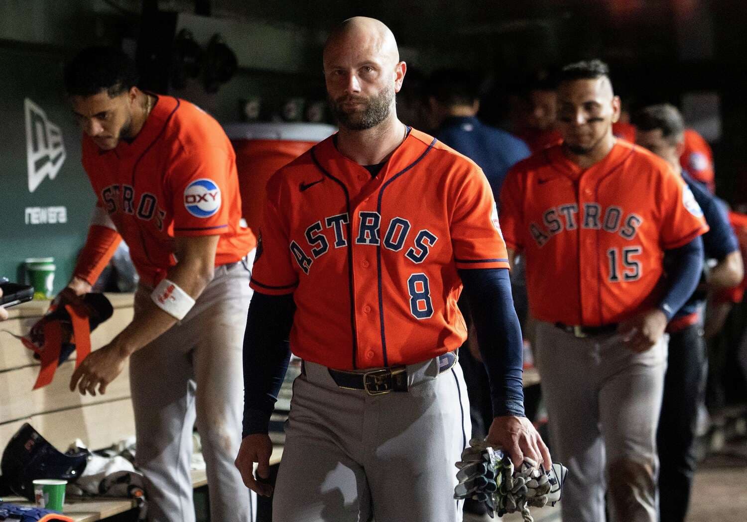 Astros' Error Fuels Athletics' Six-Run Sixth in 6-5 Loss, AL West Tied