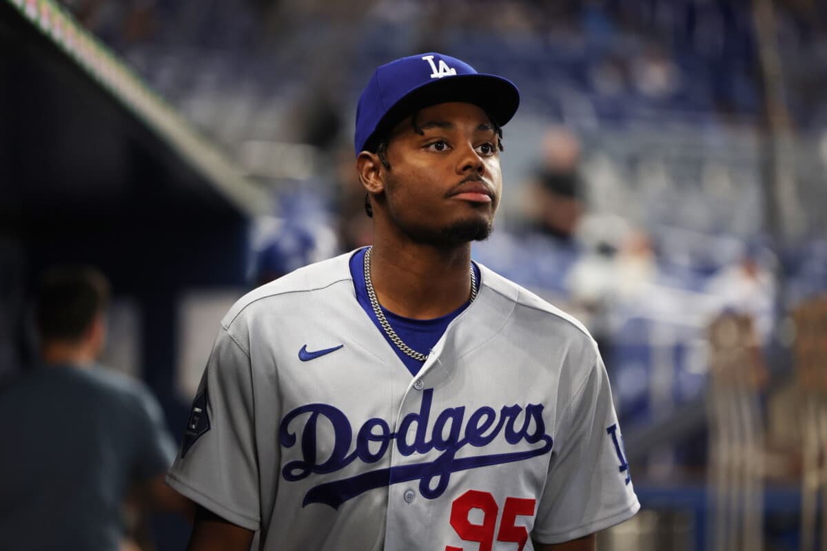 Dodgers Carry De Paula and Kim on NLDS Roster