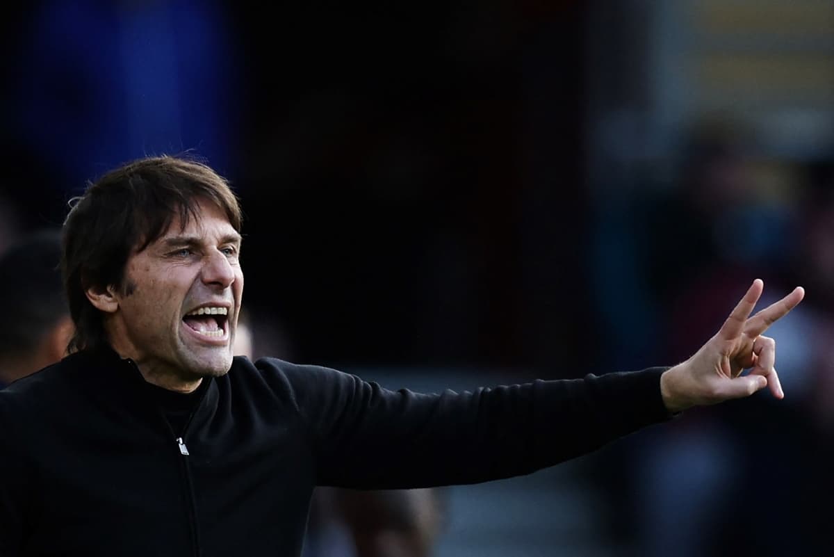 Conte Says Chelsea Won 2016-17 Title as Underdogs, Opens Up on Tottenham