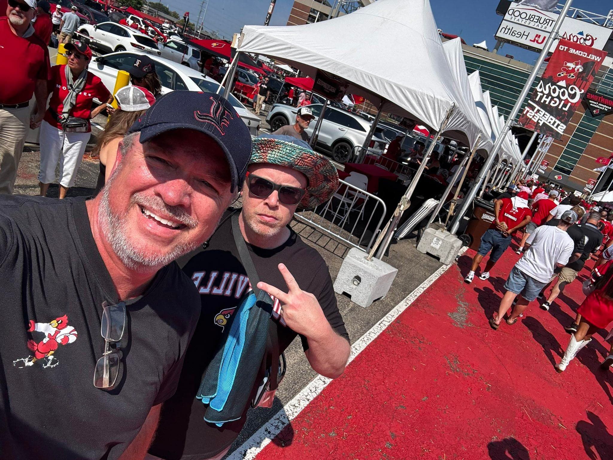 Louisville Honors, Rankings and Kienholz Hype Headline Busy Week