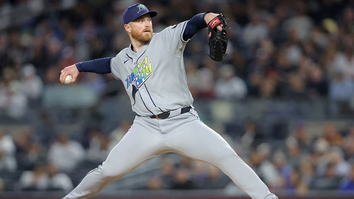 Rasmussen dominant as Rays clinch AL East in New York