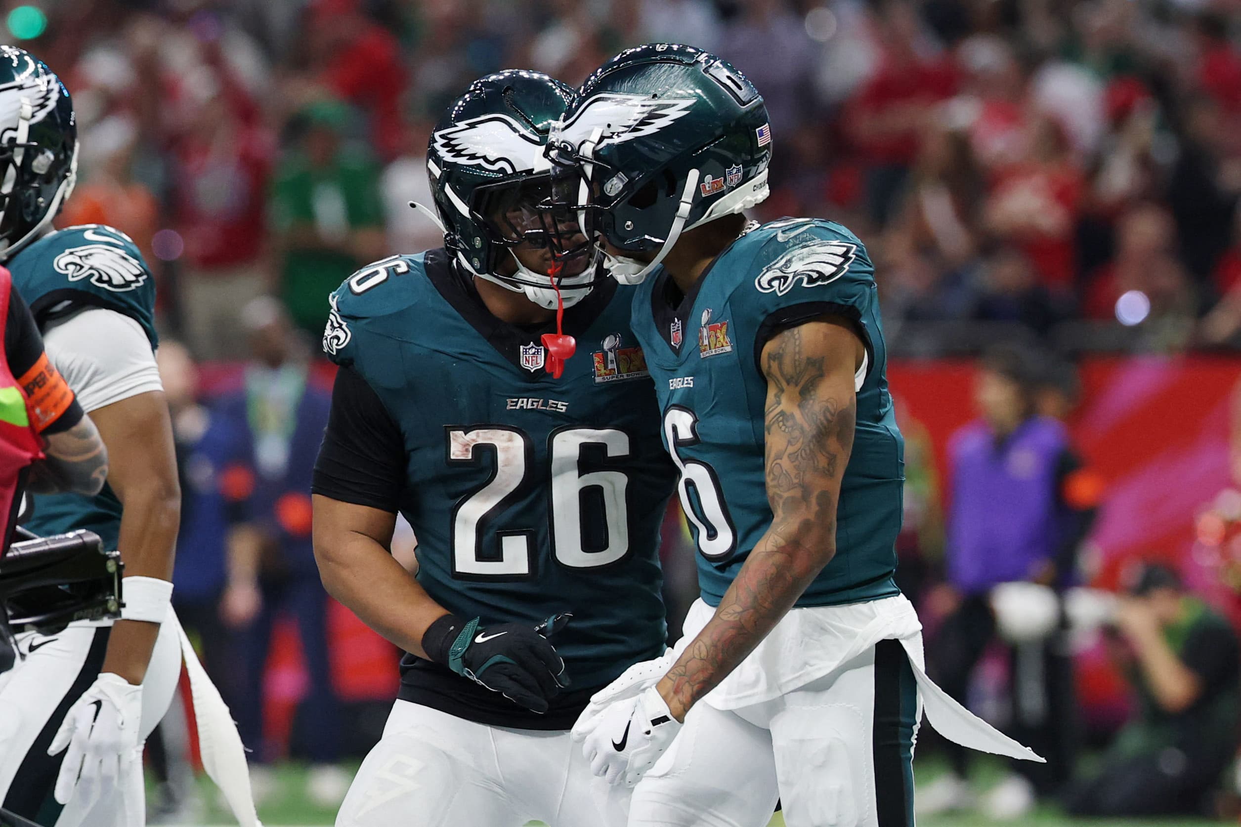 Barkley and Smith Will Play Monday for Philadelphia; Brown Ruled Out