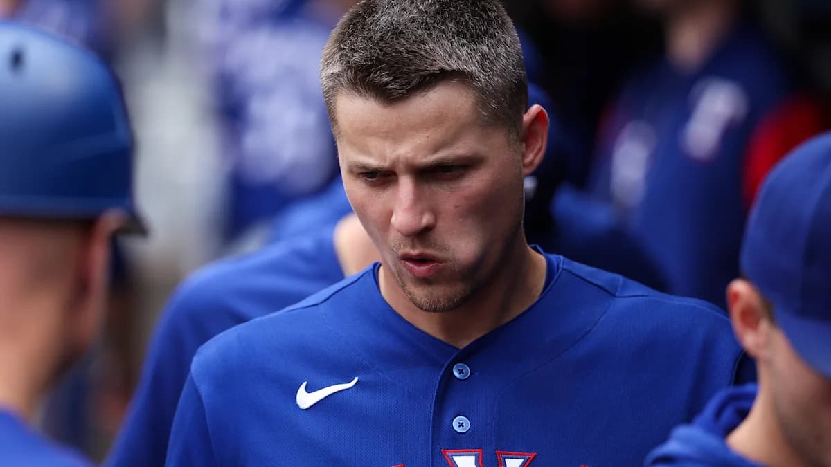 Rangers' Seager played second half with elbow bone spur; surgery possible