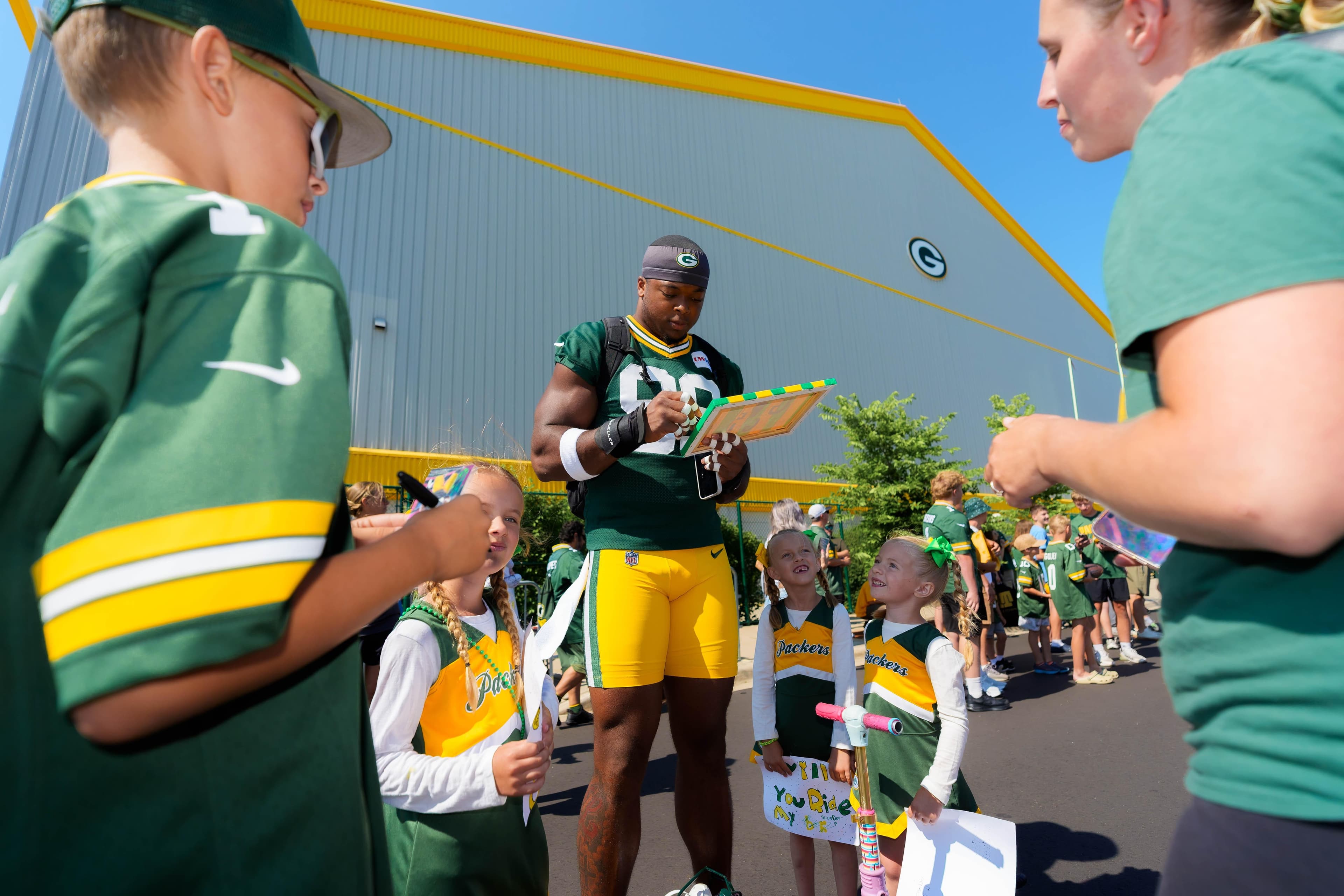 Packers Week 3 Inactives Hinge on One Defensive Line Spot vs. Falcons