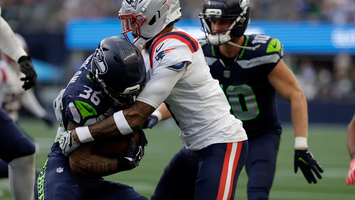 Carlton Davis back at Patriots practice ahead of Jaguars game