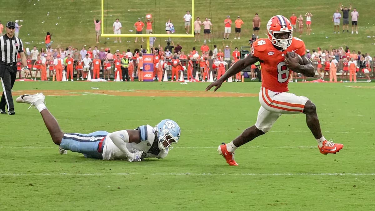 North Carolina Slides Two Spots in USA TODAY Sports Re-Rank After Clemson Defeat
