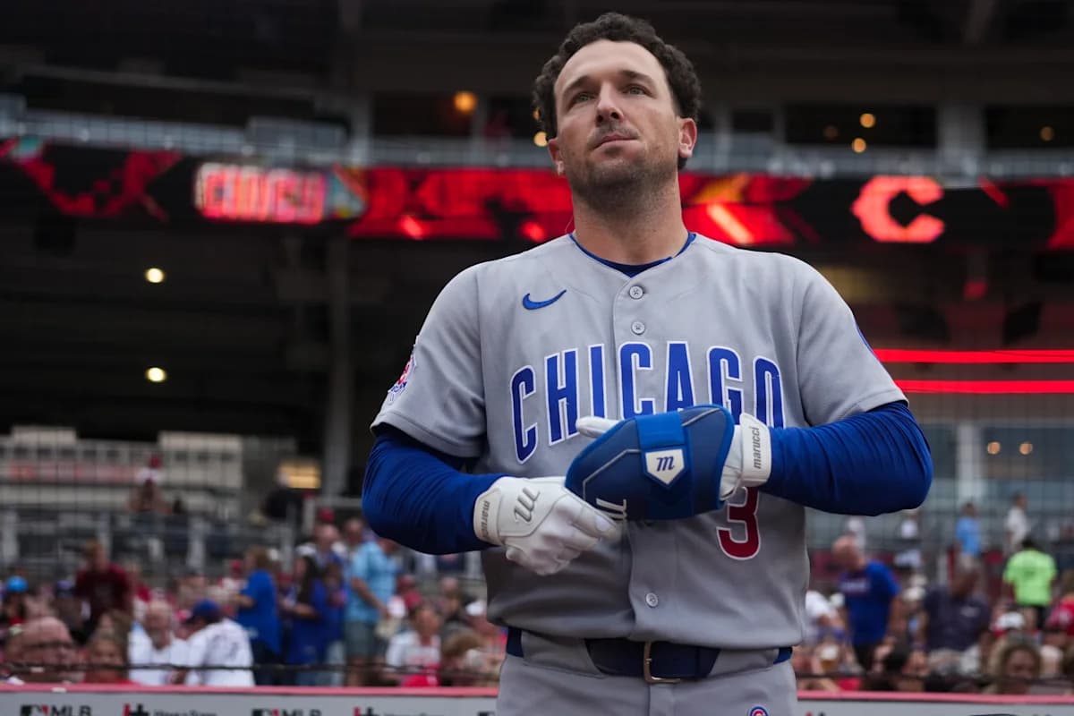Bregman Back at Wrigley, Tracks Pitches Two Days After Foul Ball Strikes Eye