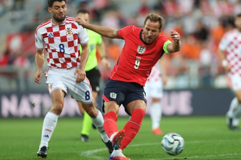 England Rout Croatia 7-0 as Kane Nears Shilton's Caps Record
