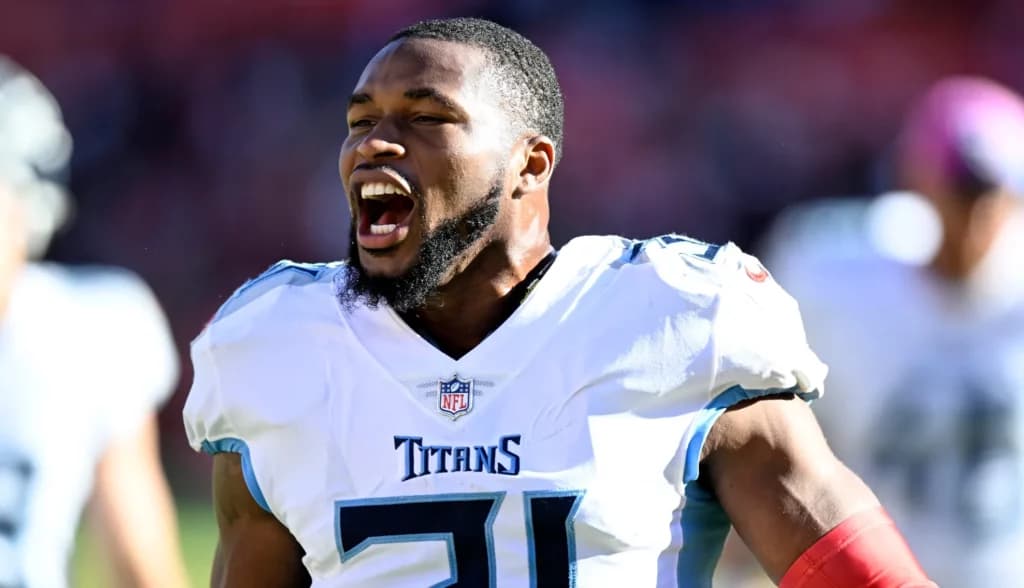 Byard Praises Patriots Rookie Jacas for Early Work Habits