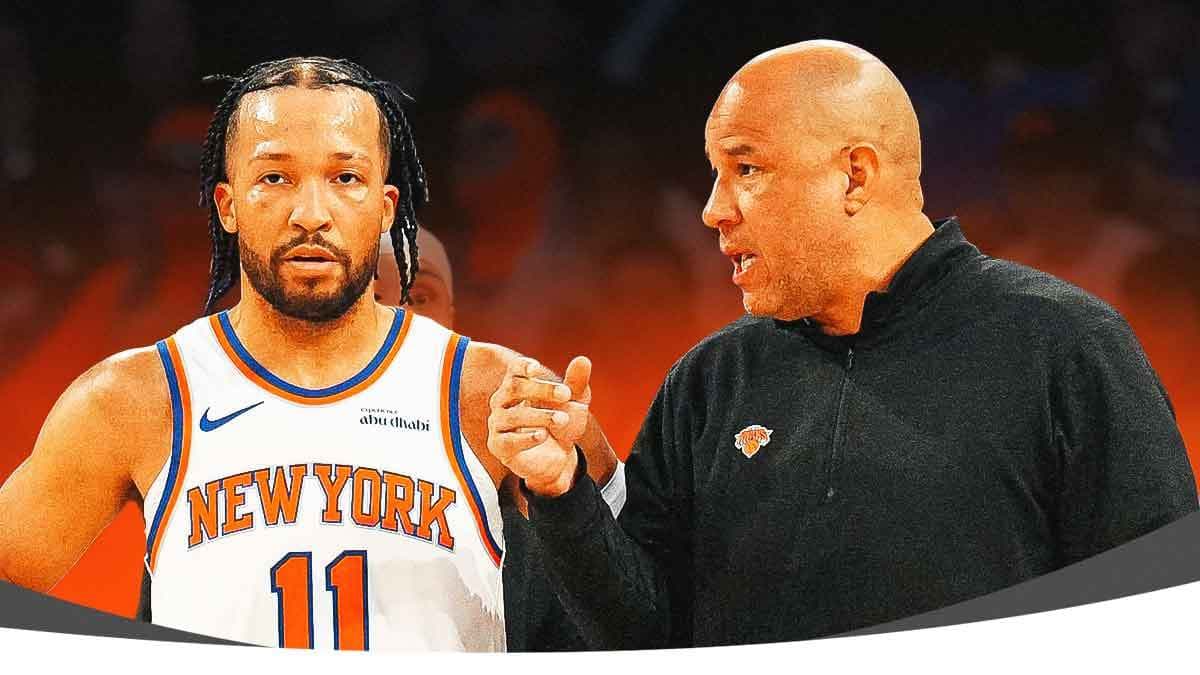Rick Brunson jokes that young Jalen was 'awful' at football