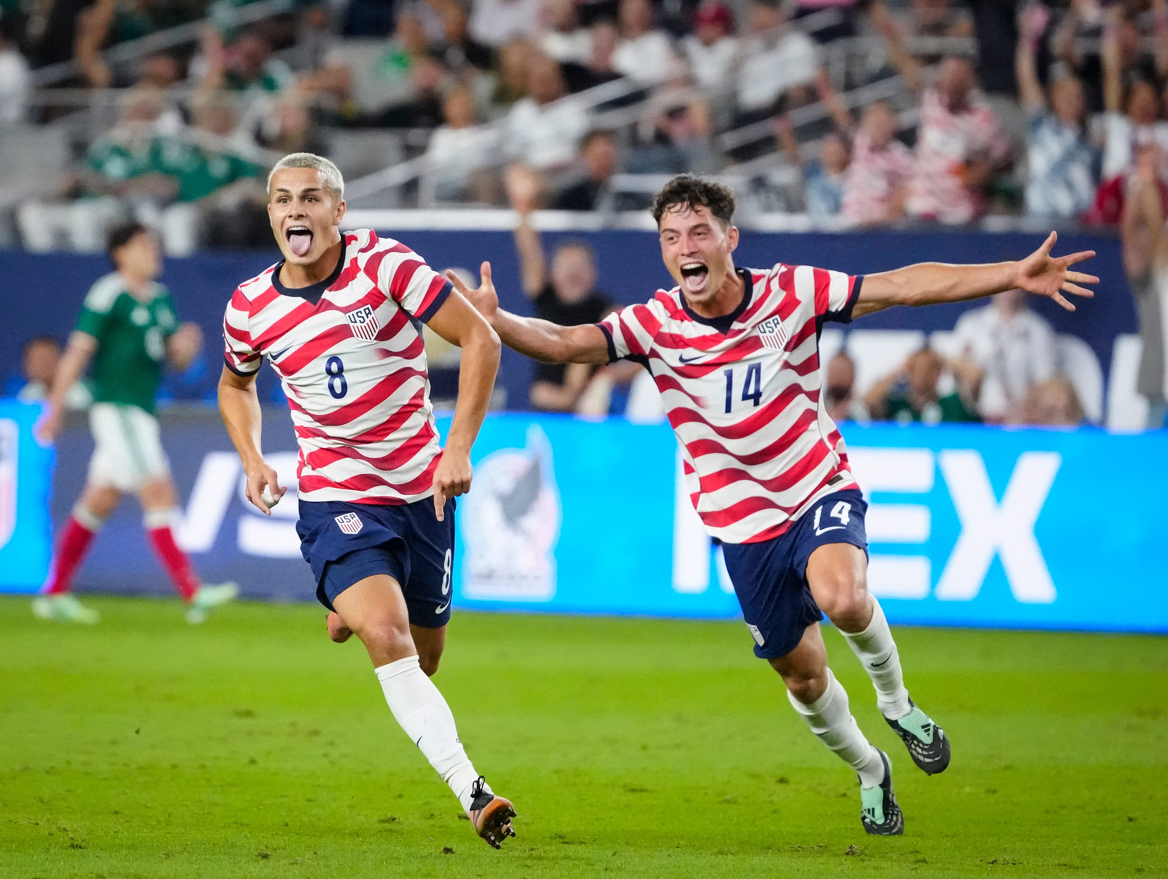Cavan Sullivan, 17, becomes youngest USMNT scorer in 3-0 win over Mexico