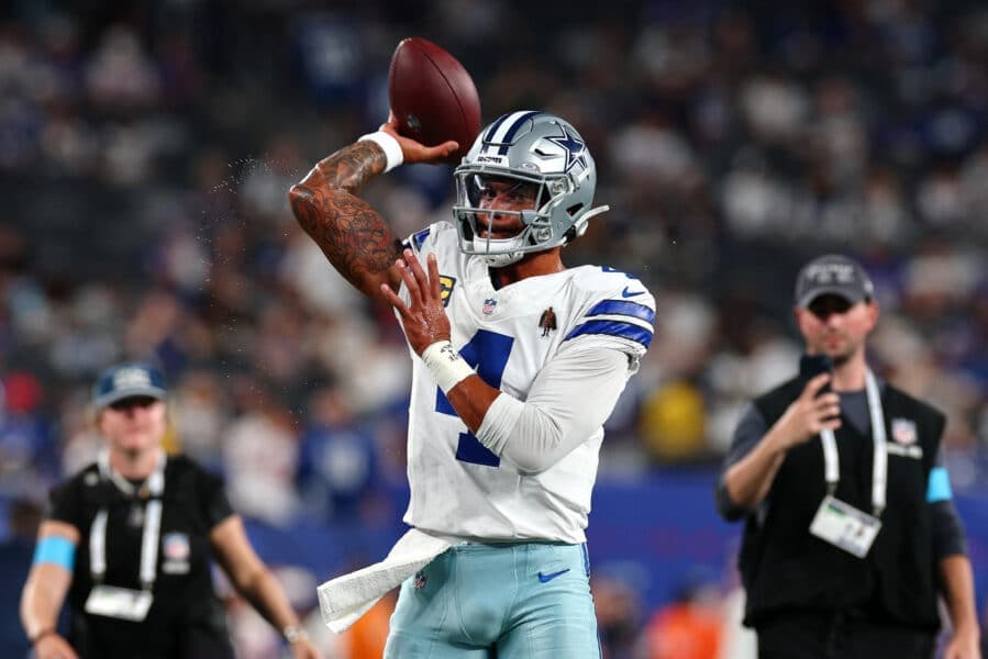 Prescott Unbothered by Maracanã Pitch Talk Ahead of Cowboys' Brazil Game