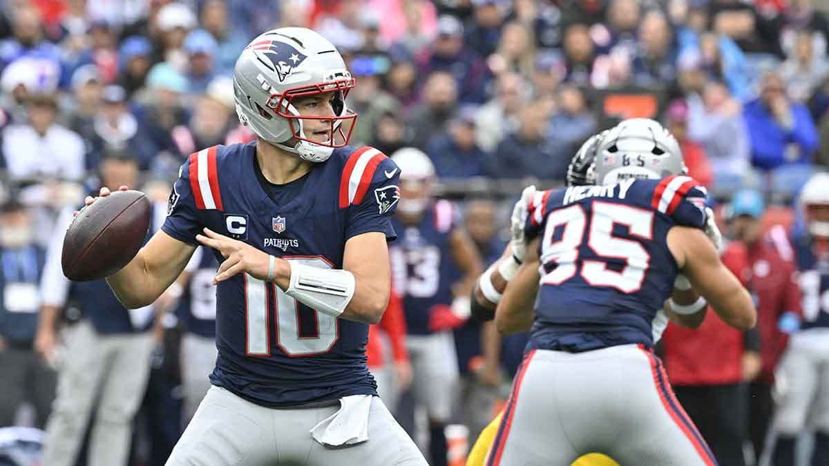 Patriots List Two Linebackers Out for Week 3 Against Jaguars