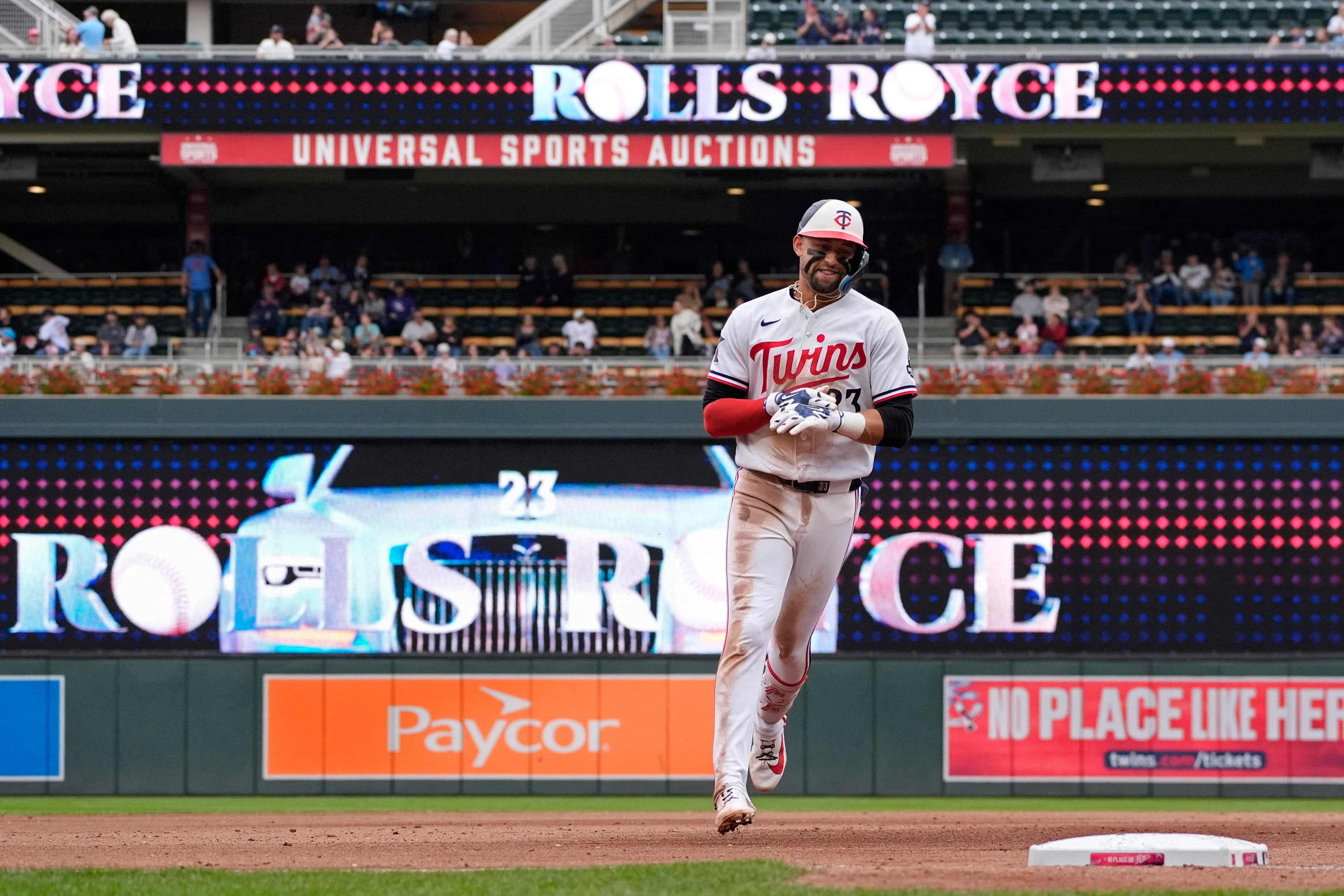 Twins Finish 77-85, Oust Two Pitching Coaches as MLB Playoff Field Set