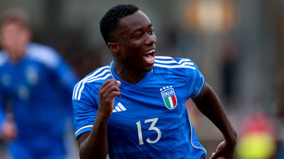 Arsenal and Liverpool Track Brentford Right Back Michael Kayode