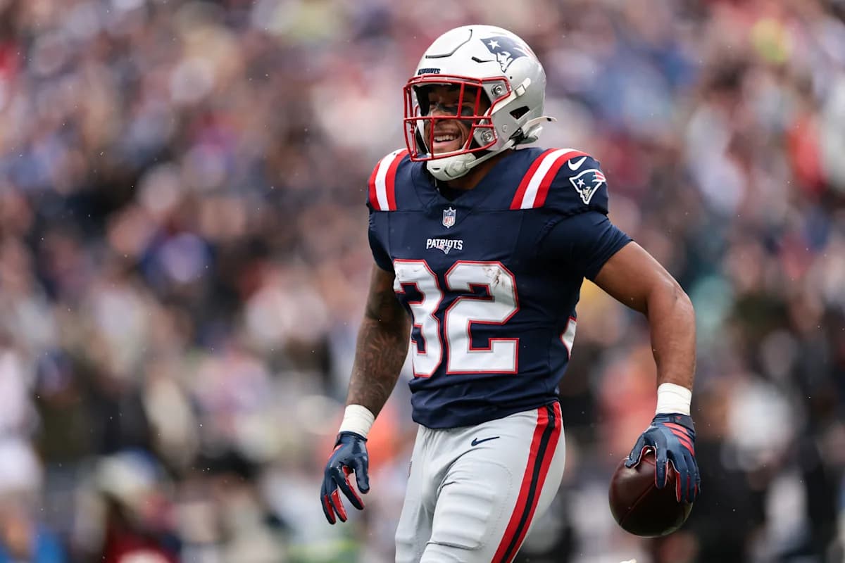 Patriots Backfield Splits Continue as Stevenson and Henderson Trade Big Games