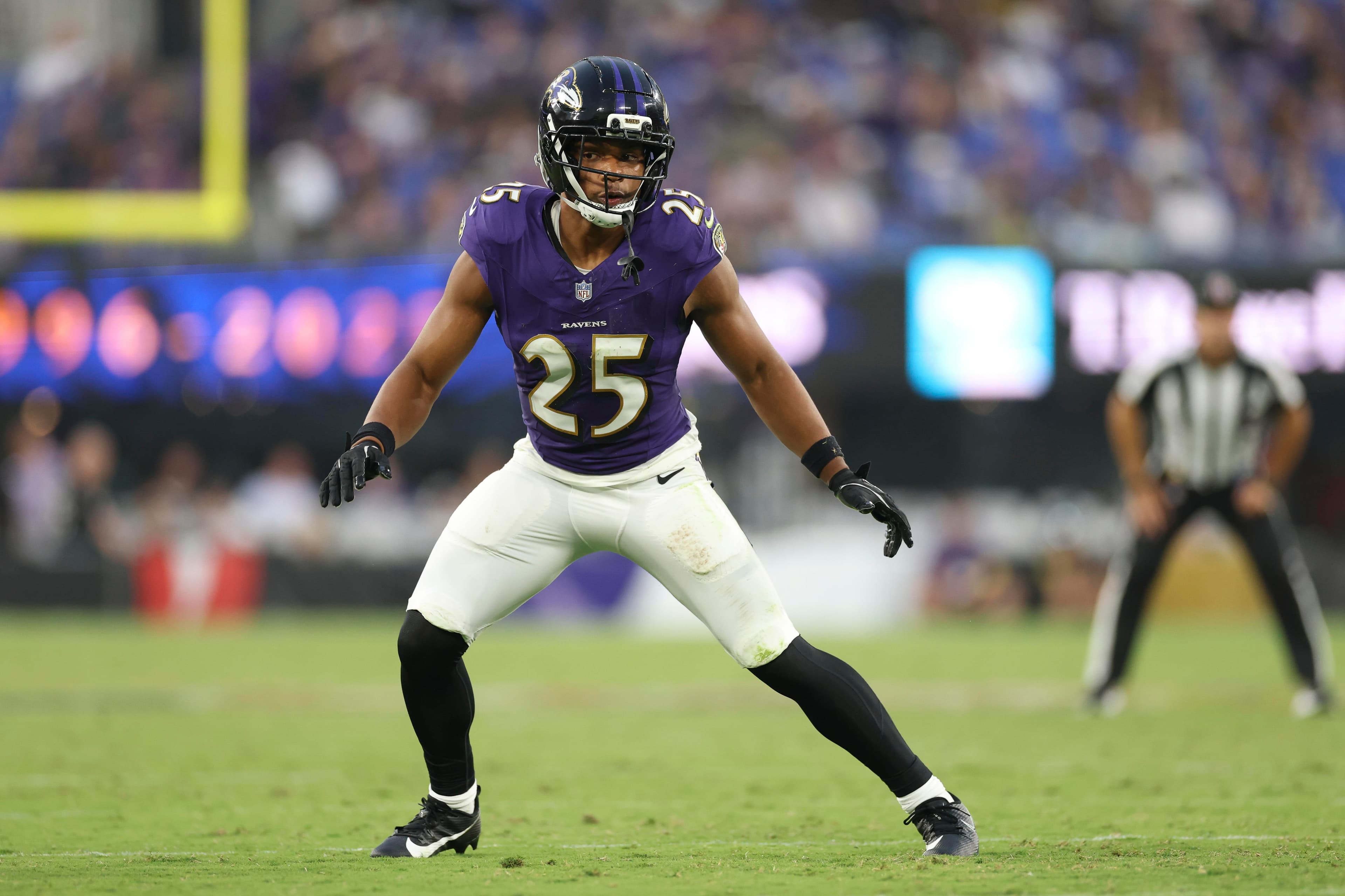 Steelers audition three safetimes amid secondary depth concerns