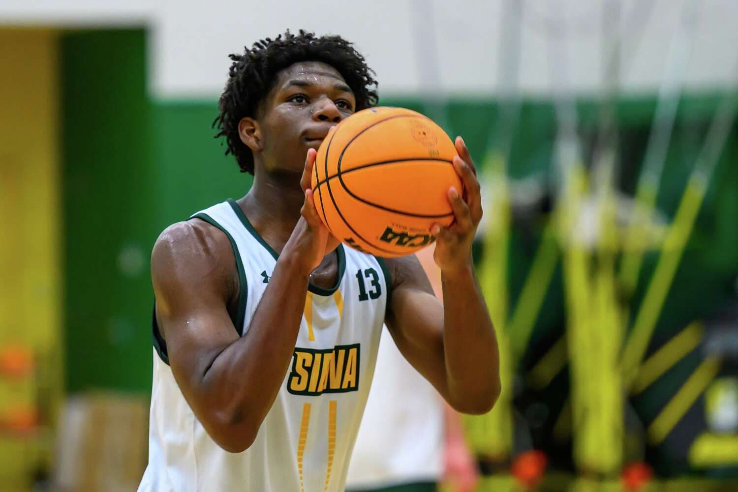 Siena Freshman Ibukunoluwa Draws High Praise Early in Practice